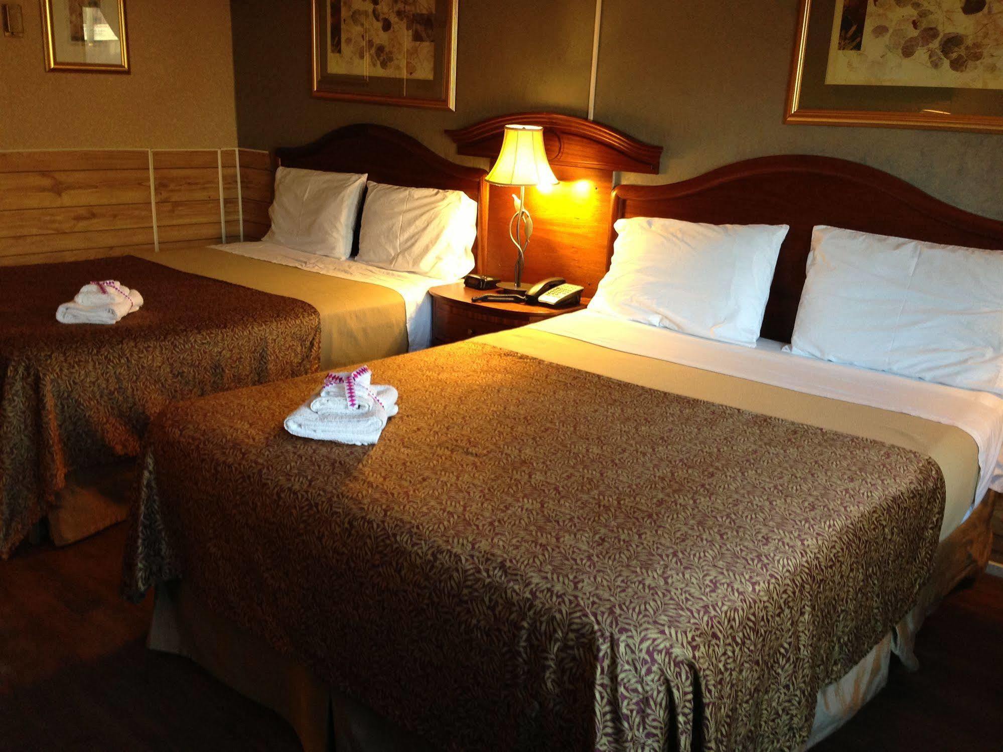 Niagara Parkway Court Motel Kültér fotó