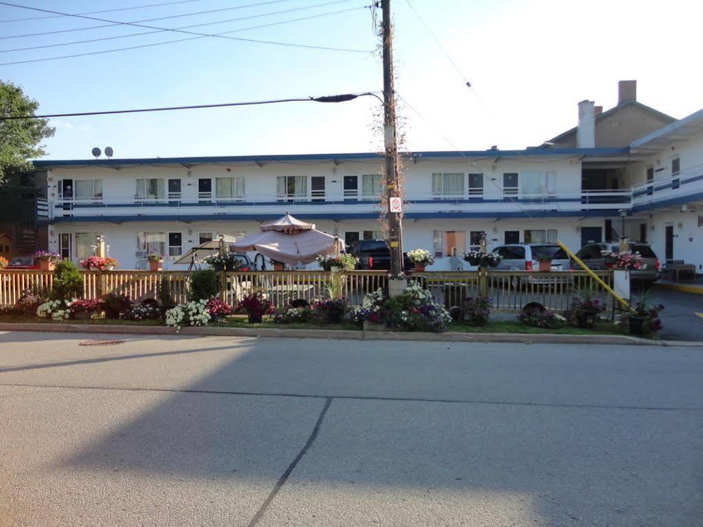 Niagara Parkway Court Motel Kültér fotó
